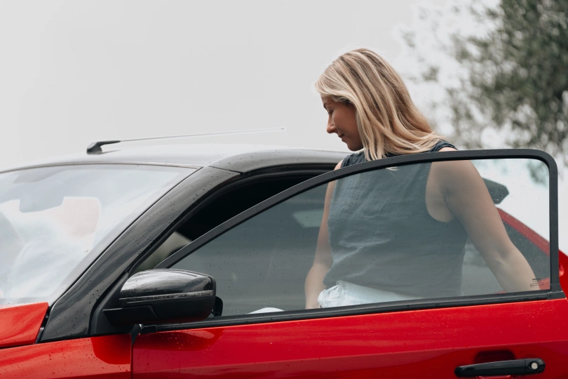 Ohne B F&uuml;hrerschein AIXAM-Fahrzeug e Coup&eacute; SITU_ECOUPG_RED_PNG (11).jpg